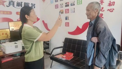 通许县长智镇：心系老兵  入户认证零距离