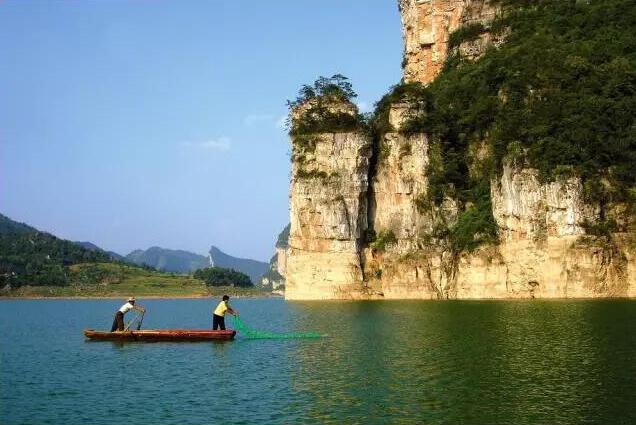 征文   家在乌江河边住